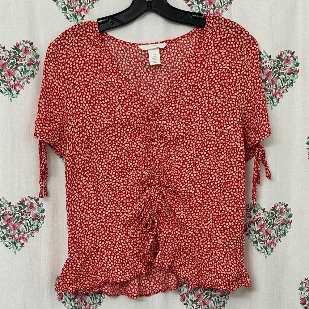 H&M Red Floral Ruched Blouse